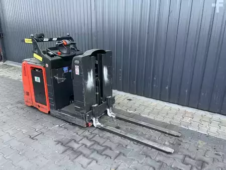 Horizontal-Kommissionierer 2016  Linde V08 (3)