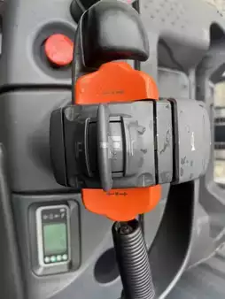 Stoccatori uomo a piedi 2019  Linde D12SP (9)