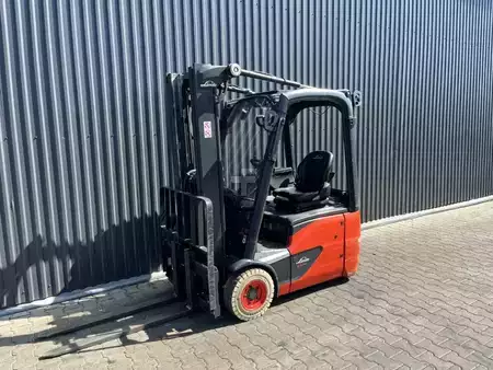 Sähkö - 3 pyör 2021  Linde E15-02 (1)