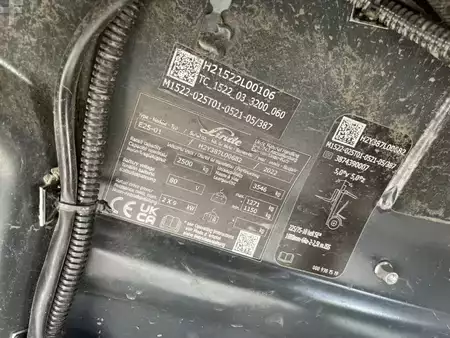 Elektryczne 4-kołowe  Linde E25-01 (4)