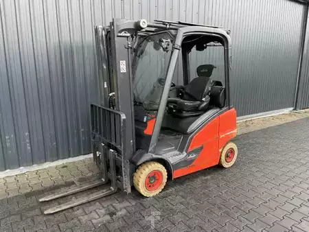 Gas truck 2022  Linde H14T-01 (1)