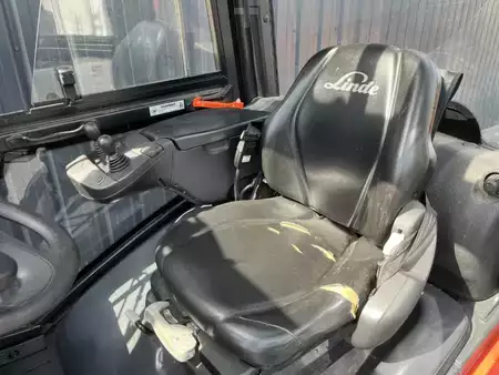 Carretilla elevadora GLP 2022  Linde H14T-01 (8)