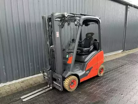 Gas truck 2022  Linde H14T-01 (1)