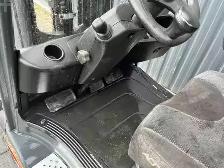 Gas truck 2022  Linde H14T-01 (8)