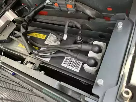Hochhubwagen Sitz 2019  Linde L16R (5)