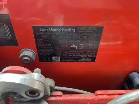 Tahač 2021  Linde P30 (4)