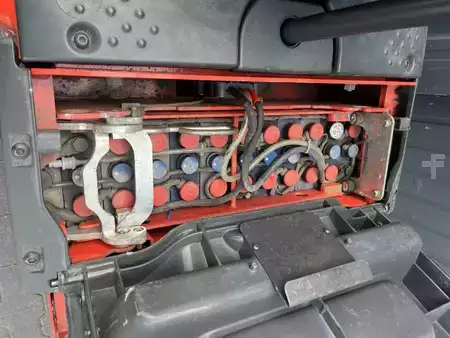 Tahač 2021  Linde P30 (5)