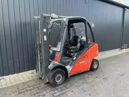 Wózki gazowe  Linde H25T-01 (1)
