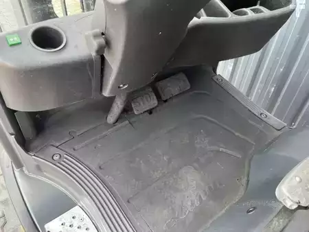 Carretilla elevadora GLP 2021  Linde H20T-01 (8)