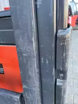 Wózek wysokiego podnoszenia  Linde L12 (5)