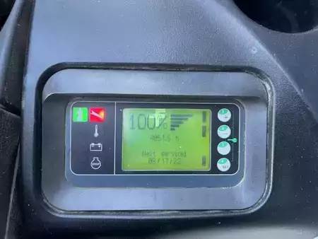 VZV s plošinou pro řidiče 2015  [div] L12LAP (8)