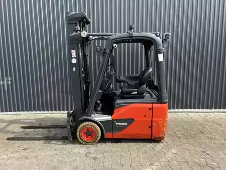 Elektrisk- 3 hjul 2020  Linde E15-02 (2)
