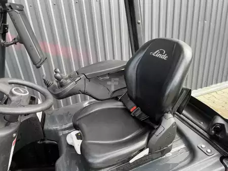 Elektrisk- 3 hjul 2020  Linde E15-02 (8)