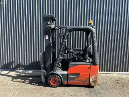 Elektrisk- 3 hjul 2021  Linde E15-02 (2)