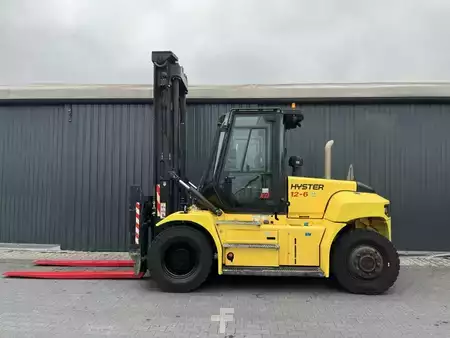 Dieseltrukki 2023  Hyster H12XD6 (2)