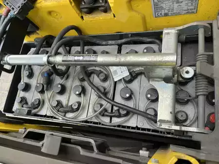 Tahač 2021  Linde P40C (5)
