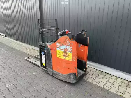 Nízkozdvižný vozík 2018  BT LPE200 (3)