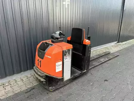 Horizontální vychystávací vozík 2019  BT OSE250 (1)