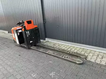 Horizontální vychystávací vozík 2019  BT OSE250 (3)