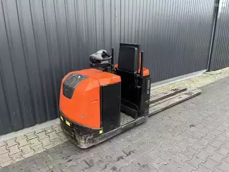 Horizontální vychystávací vozík 2020  BT OSE250P (1)