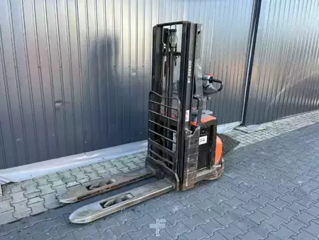 Stacker stå på 2020  BT SWE120 (1)