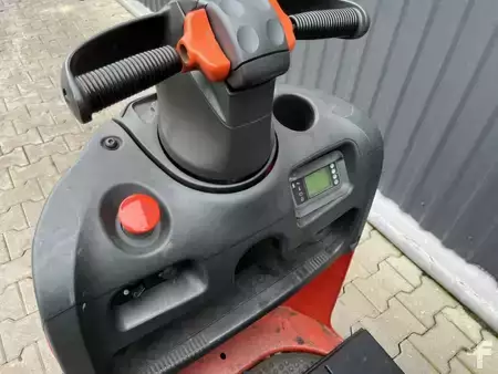 Vontató 2020  Linde P30 (7)