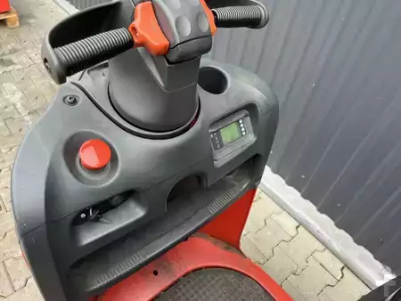 Vontató 2020  Linde P30 (7)