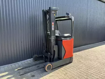 Reach Trucks 2019  Linde R10B (1)