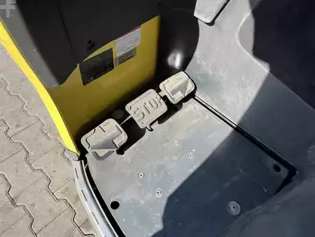 Tolóoszlopos targonca 2019  Linde R16B (9)