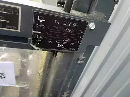 Stoccatori uomo a piedi 2021  Linde D12SP (5)