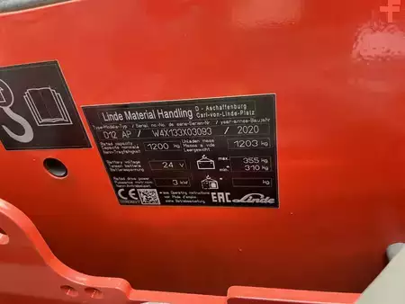 VZV s plošinou pro řidiče 2020  Linde D12AP (4)