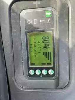 Nízkozdvižný vozík 2020  Linde T25SP (6)