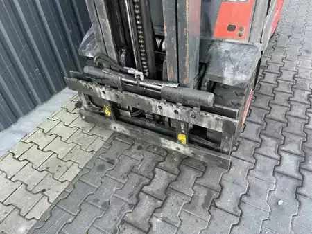Diesel heftrucks 2010  Linde H25D-01 (10)