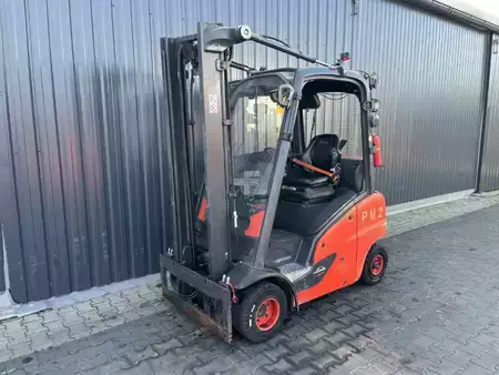 Treibgasstapler 2022  Linde H20T-01 (1)