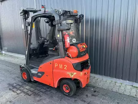 Treibgasstapler 2022  Linde H20T-01 (3)