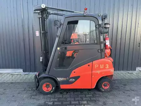 Treibgasstapler 2022  Linde H20T-01 (2)