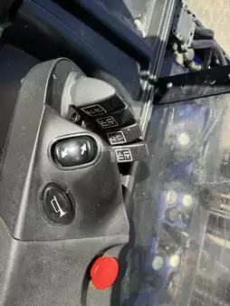 Schubmaststapler 2019  Hyster R1.4 (10)