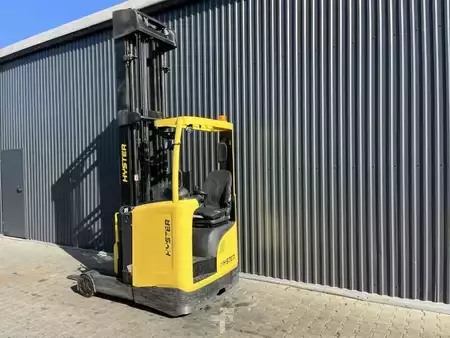 Schubmaststapler 2019  Hyster R1.4 (3)