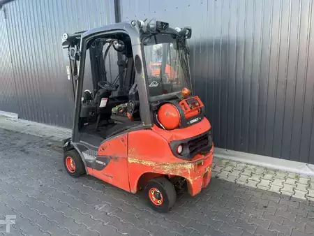 Treibgasstapler 2022  Linde H20T-01 (3)
