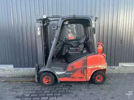 Treibgasstapler 2022  Linde H20T-01 (2)
