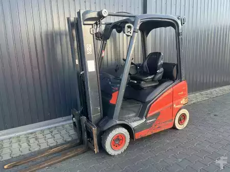 Treibgasstapler 2022  Linde H16T-01 (1)