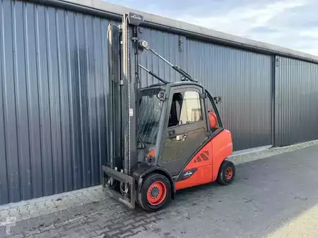Treibgasstapler 2020  Linde H35T-02 (1)
