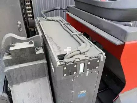 Schubmaststapler 2020  Linde R14HD-01 (7)