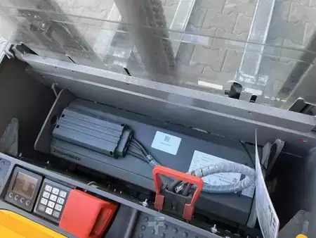 Apilador eléctrico 2019  Jungheinrich EJCB12 (6)