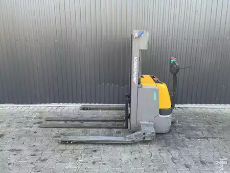 Apilador eléctrico 2019  Jungheinrich EJCB12 (2)