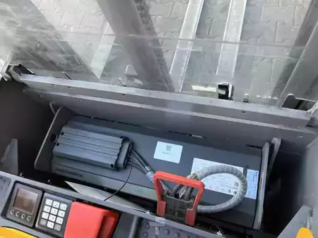 Apilador eléctrico 2019  Jungheinrich EJCB12 (6)