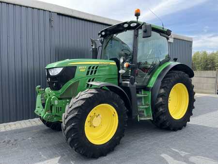 Traktor 2016  John Deere 6105R  (1)