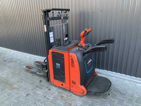 Stackers Stand-on 2020  Linde D14AP (3)
