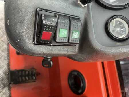 Four-way trucks 2006  Combilift C5000SL (9)