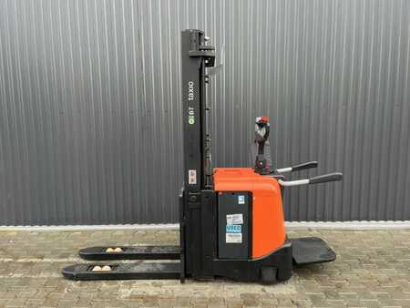 Stackers Stand-on 2014  BT SPE160L (2) 